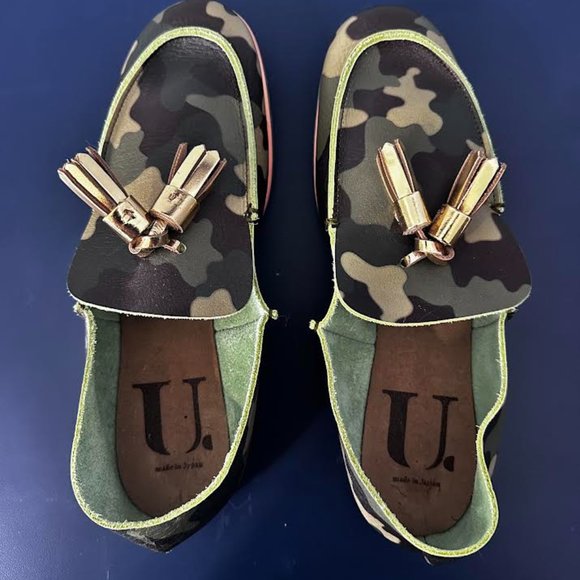 U-Dot Camo Leather Tassel Slip On Loafers - Picture 2 of 3